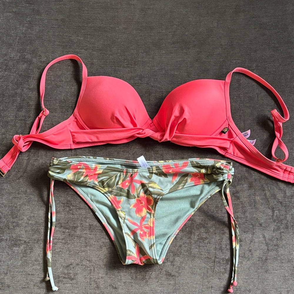 La Vie En Rose Pink and Floral Bikini Set